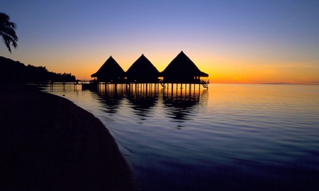 luxury-& sustainable island resorts