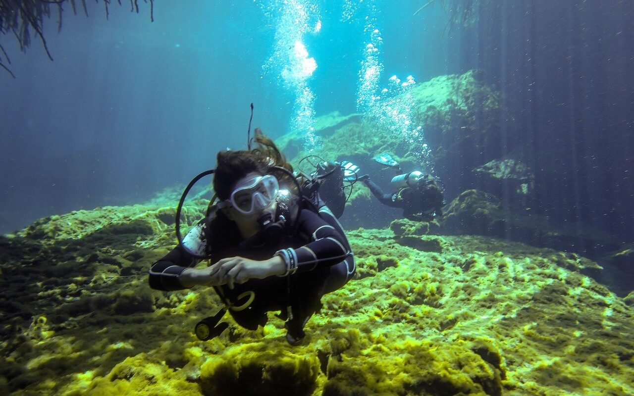 diving-cenote