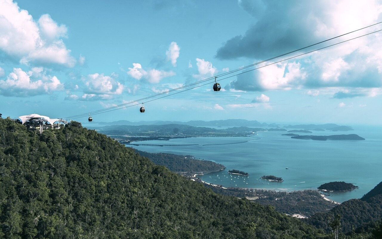 malaysia-langkawi-cable