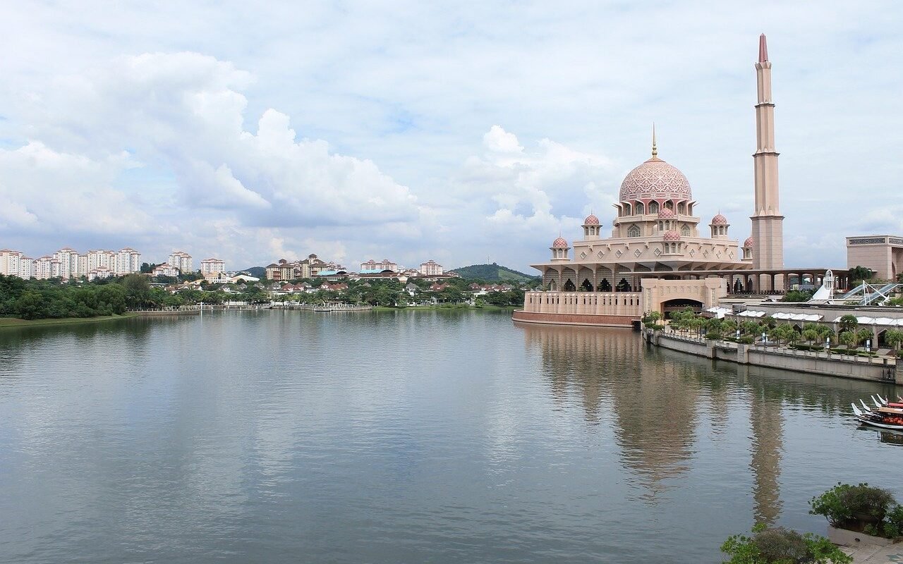 mosque-malaysia