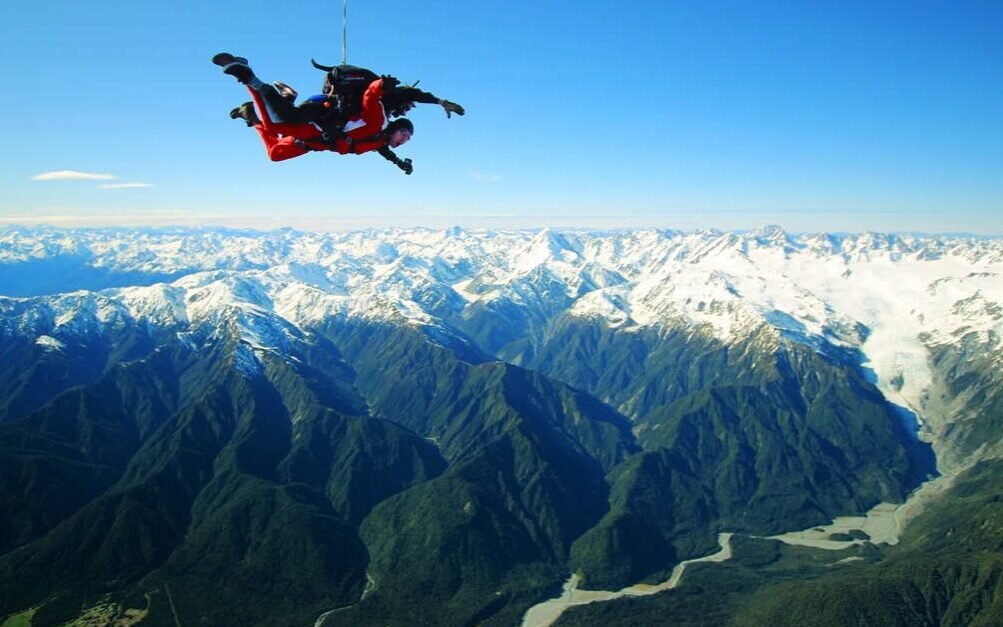 skydiving-new-zealand