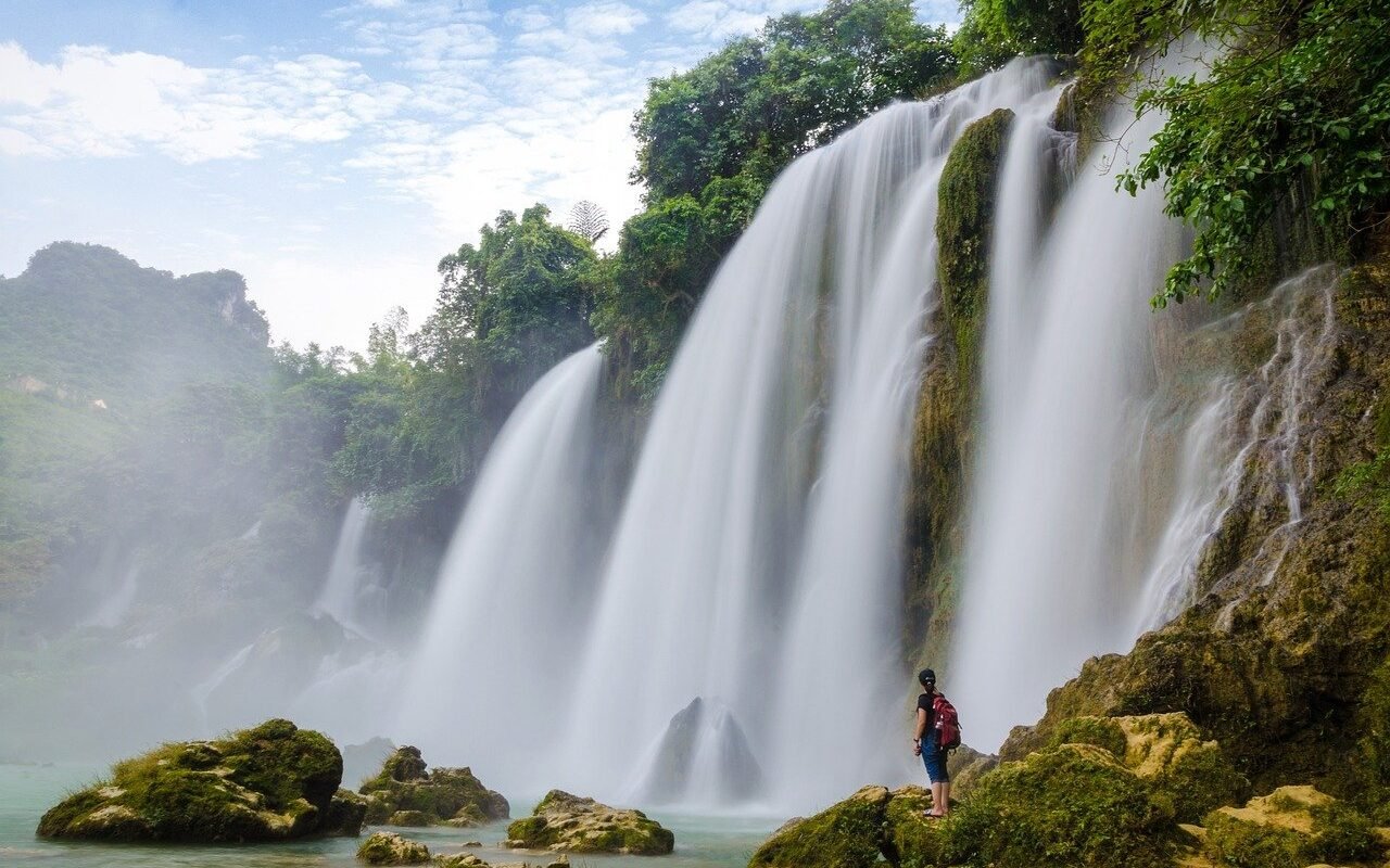 Vietnam-waterfall