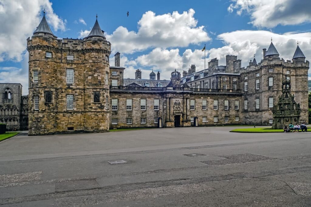 Holyrood Palace - Edinburgh