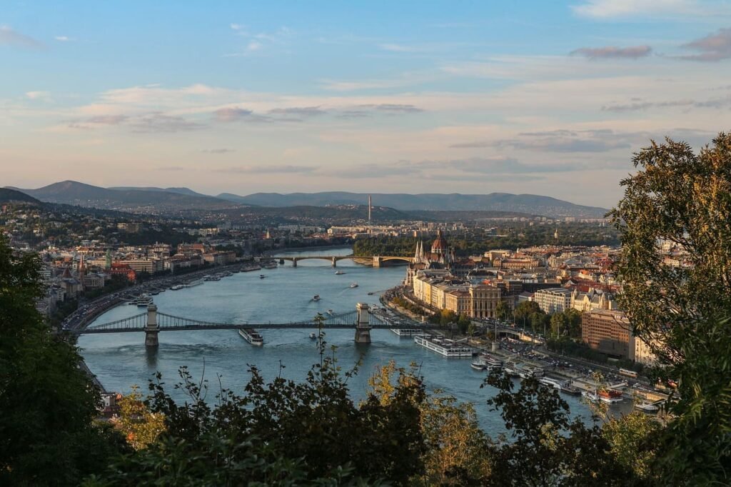 river-budapest-view