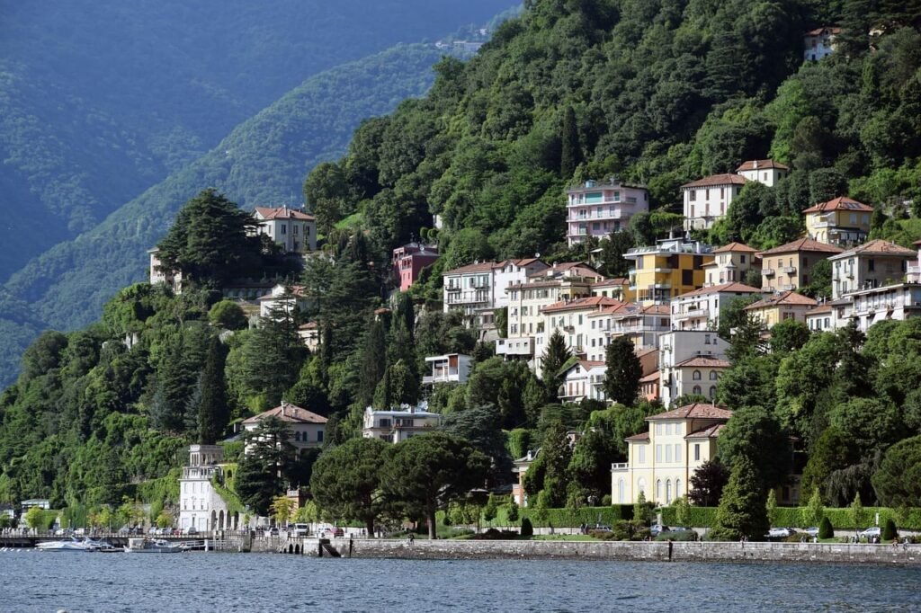 Lake Como, Italy, Autumn Honeymoon